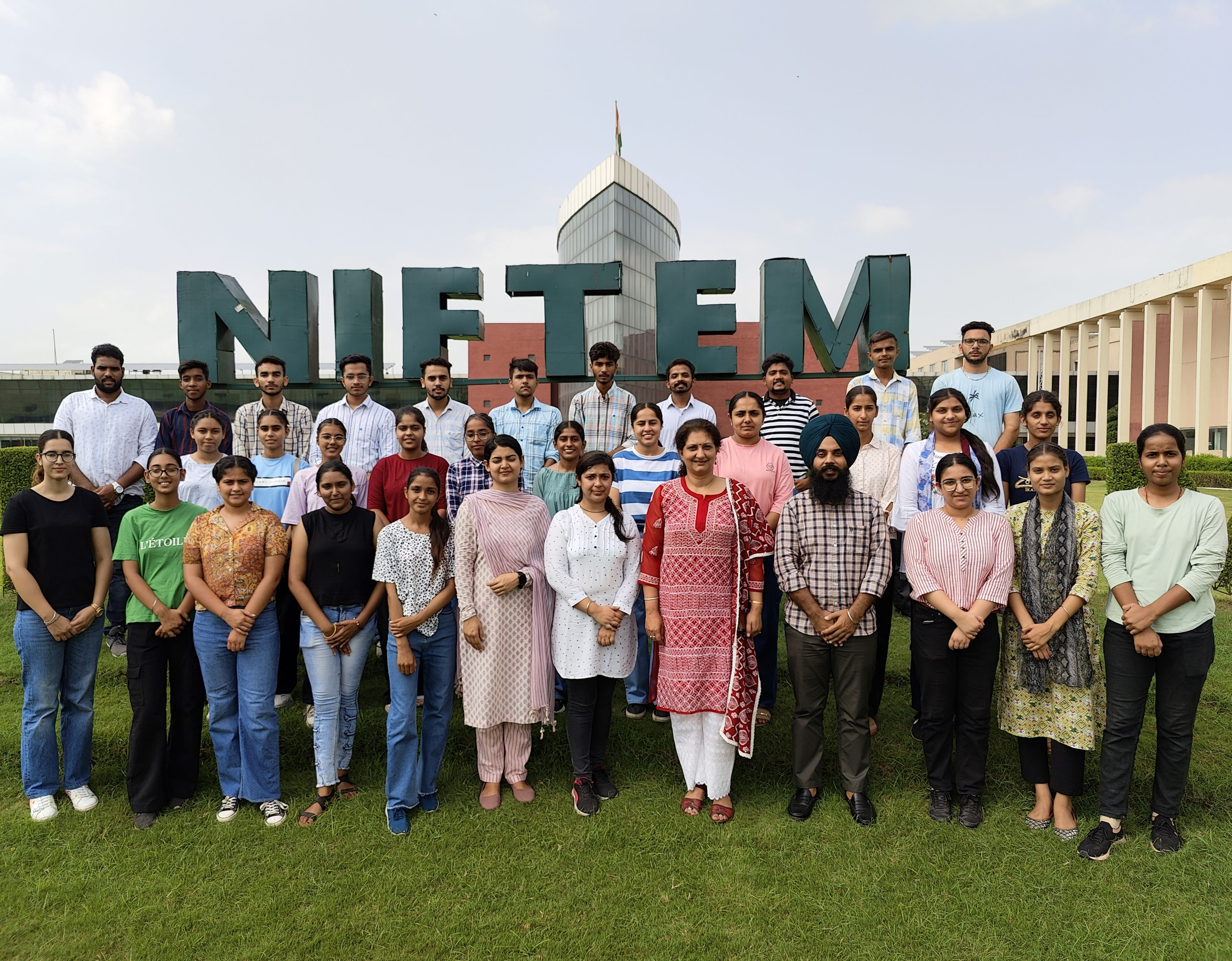 Visit to NIFTEM