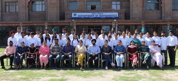 Group Photograph of Final Year Students-2024
