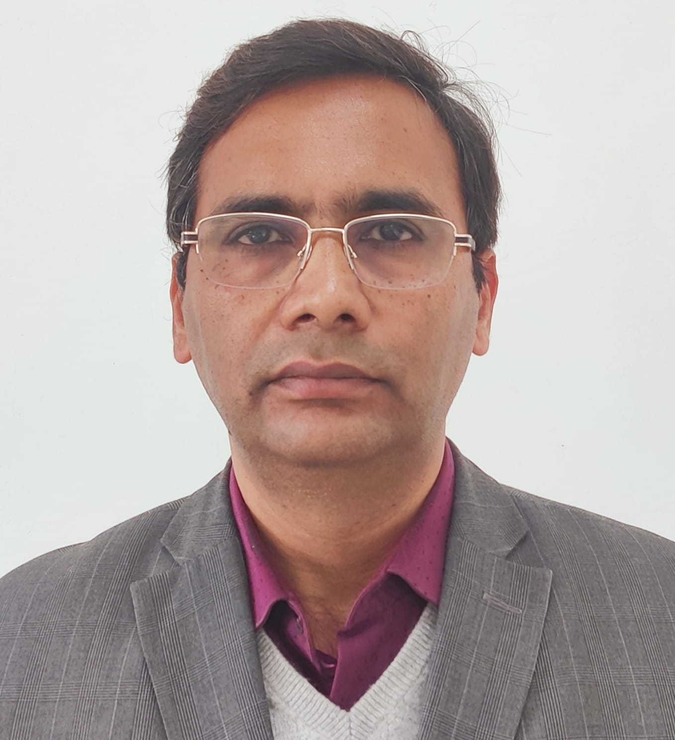 Dr. Amit Bhatia